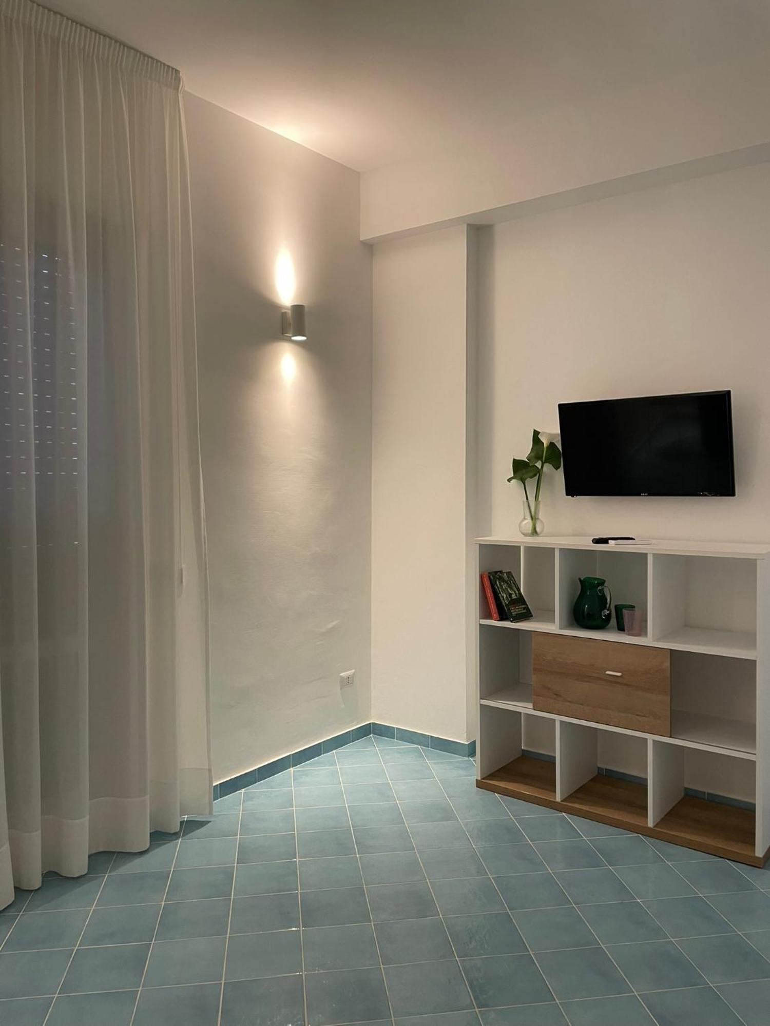 Tizi Apartments Porto Майорі Екстер'єр фото