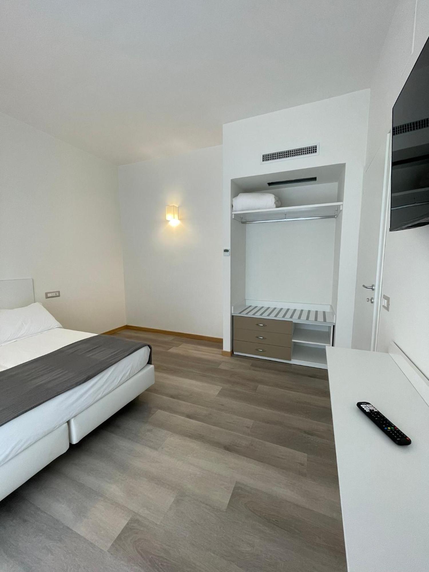 Tizi Apartments Porto Майорі Екстер'єр фото